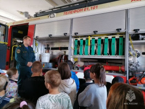 Тольяттинским школьникам напомнили о правилах пожарной безопасности в каникулы