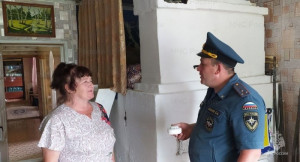 В домах многодетных семей Сергиевского района установили пожарные извещатели