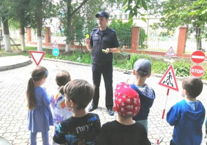 В Самарской области они организовали для детей познавательный досуг.