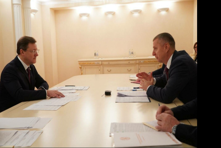 В Самаре 7 ноября Губернатор Дмитрий Азаров и Посол Республики Беларусь в РФ обсудили перспективы сотрудничества