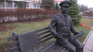 В Самарской области открыт памятник участковому