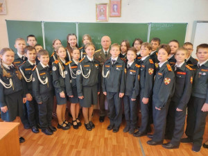 В Тольятти Герой России встретился с подшефными кадетами Росгвардии