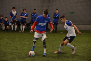 В Самаре прошёл товарищеский футбольный матч между молодогвардейцами и особенными спортсменами