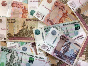 В России ограничат переводы денег до 100 тыс. руб. без открытия счета