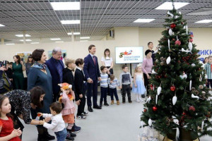 Самарские депутаты поздравили с наступающим Новым годом детей защитников Отечества
