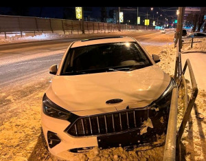 В Самаре на Московском шоссе водитель сбил девушку