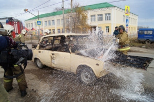 В 2023 году пожарно-спасательные подразделения Самарской области 128 раз выезжали на тушение автомобилей