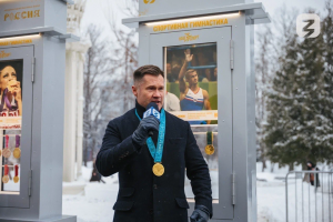 Алексей Немов начал заниматься спортивной гимнастикой в 6 лет в детско-юношеской школе олимпийского резерва Волжского автозавода города Тольятти.