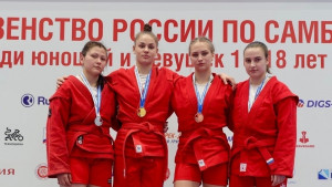 Серебряную медаль в весе до 72 кг выиграла Екатерина Фадеева.