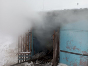 В Кошкинском районе пожарные-спасатели спасли дом