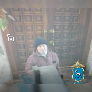 Тольяттинка украла чужую куртку в храме