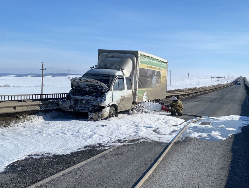 ДТП в Камышлинском районе:  столкнулись два грузовых автомобиля - Скания и Газель
