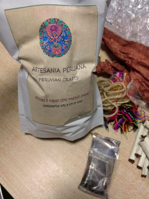 Самарские таможенники обнаружили «волшебные» вещества для исцеления глаз в международной посылке