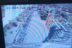 Житель Похвистневского района украл из магазина 43 банки консервов