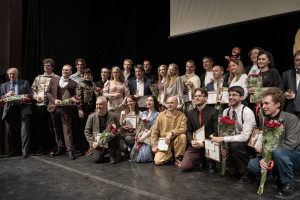 В премии участвуют профессиональные театры региона.
