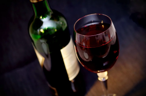 Импорт вина из стран Евросоюза упал почти на 40%