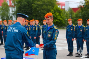 Будущих выпускников приглашают в вузы МЧС России