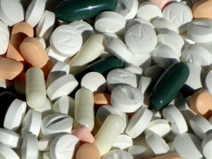 Антибиотики исключили из стандарта лечения ОРВИ в России
