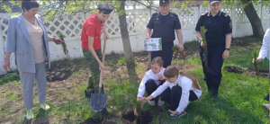 В Ставропольском районе полицейские присоединились к международной акции «Сад памяти»