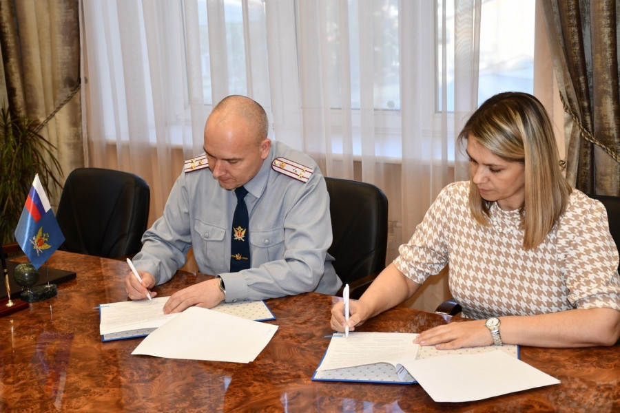 Начальник УФСИН и Уполномоченный по правам ребенка в Самарской области подписали соглашение о сотрудничестве