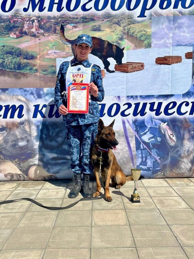 Сотрудница тольяттинского СИЗО стала призёром Чемпионата ФСИН России по многоборью кинологов
