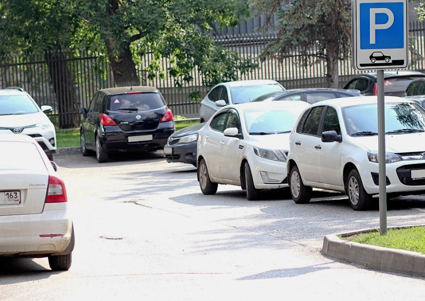 В Самаре набирает обороты борьба с самовольным ограничением парковочных мест на общедоступных площадках