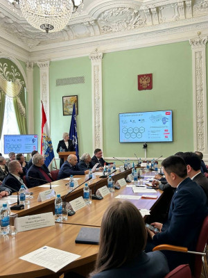 На данной встрече поднимались вопросы расширения перспективных направлений сотрудничества между Самарской областью и Республикой Казахстан.