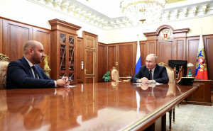 Вячеслав Федорищев подчеркнул, что выстраивать работу в регионе будет в первую очередь с опорой на мнение людей. 