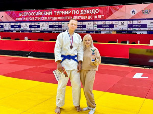 Самарскую область представлял Сергей Догадин, он завоевал бронзовую медаль в весовой категории 90 кг.