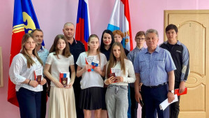 В Кошкинском районе вручили первые паспорта юным жителям региона