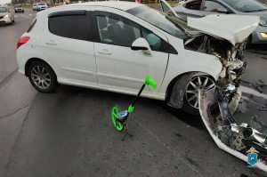 В Тольятти автомобилистка проехала на красный свет, двое пострадавших
