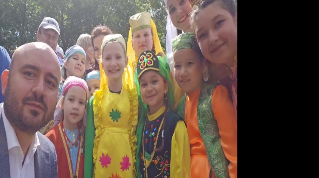 В Самаре Вячеслав Федорищев принял участие в татарском национальном празднике Сабантуй