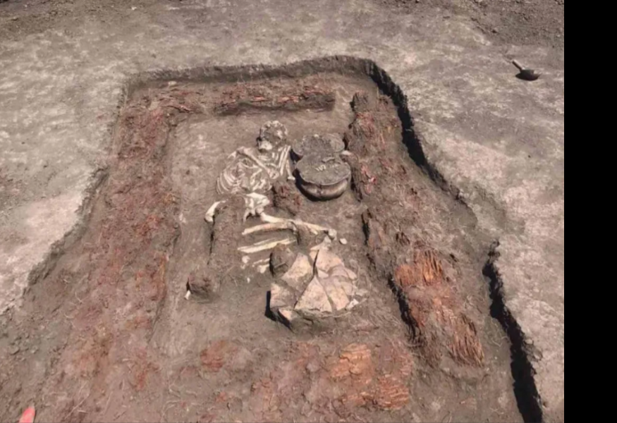 В селе Кошки обнаружили захоронения XVIII века до нашей эры