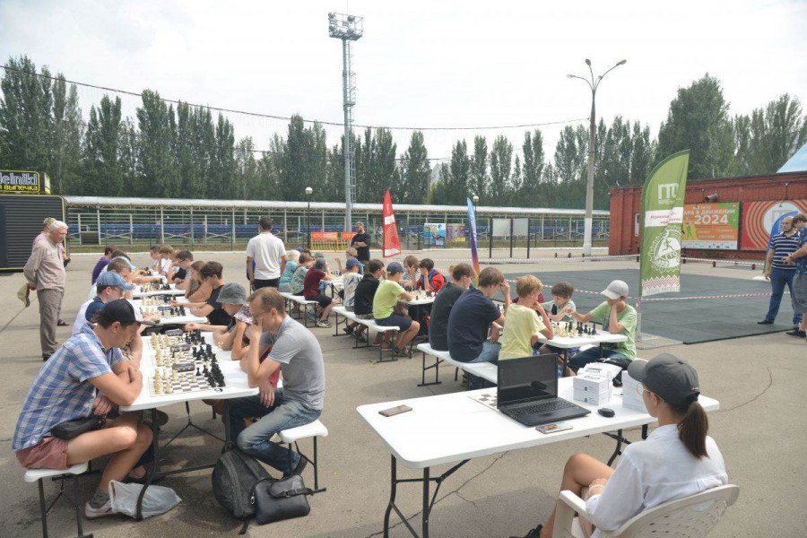 Неделя шахмат в Самаре завершилась масштабным турниром в парке Гагарина