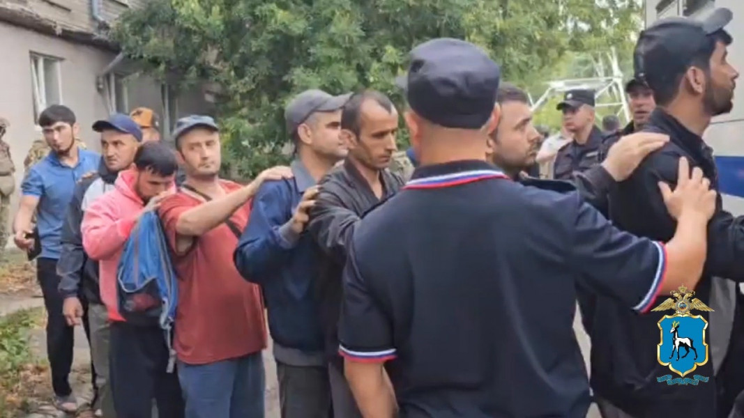 В Самаре полицейские проверили более 90 человек из числа мигрантов