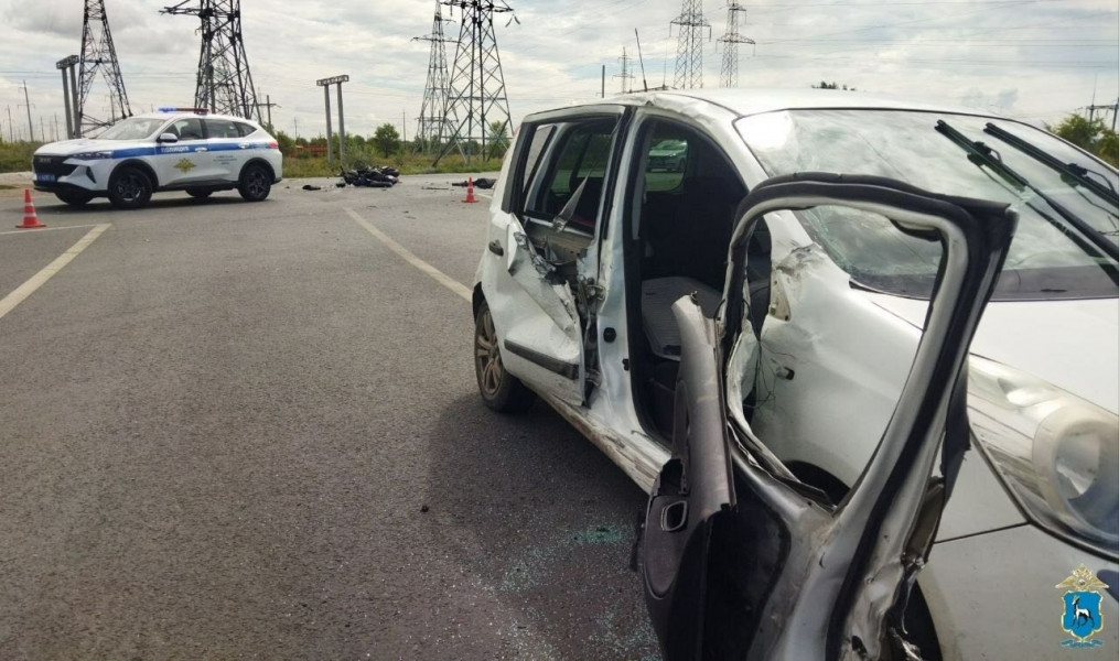 В ДТП на автодороге "Тольятти-Хрящевка" погиб мотоциклист