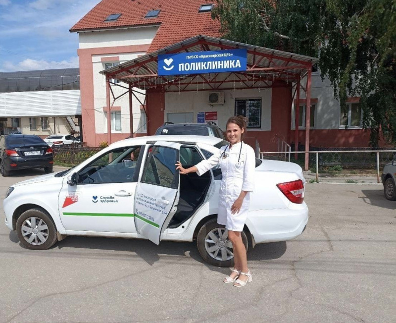 Три новых автомобиля поставлены Красноярскую больницу