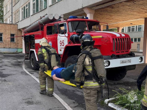 Условный пожар был успешно потушен на площади 25 квадратных метров.