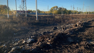 В Безенчуке тушили возгорание сухой травы на площади 400 кв. метров