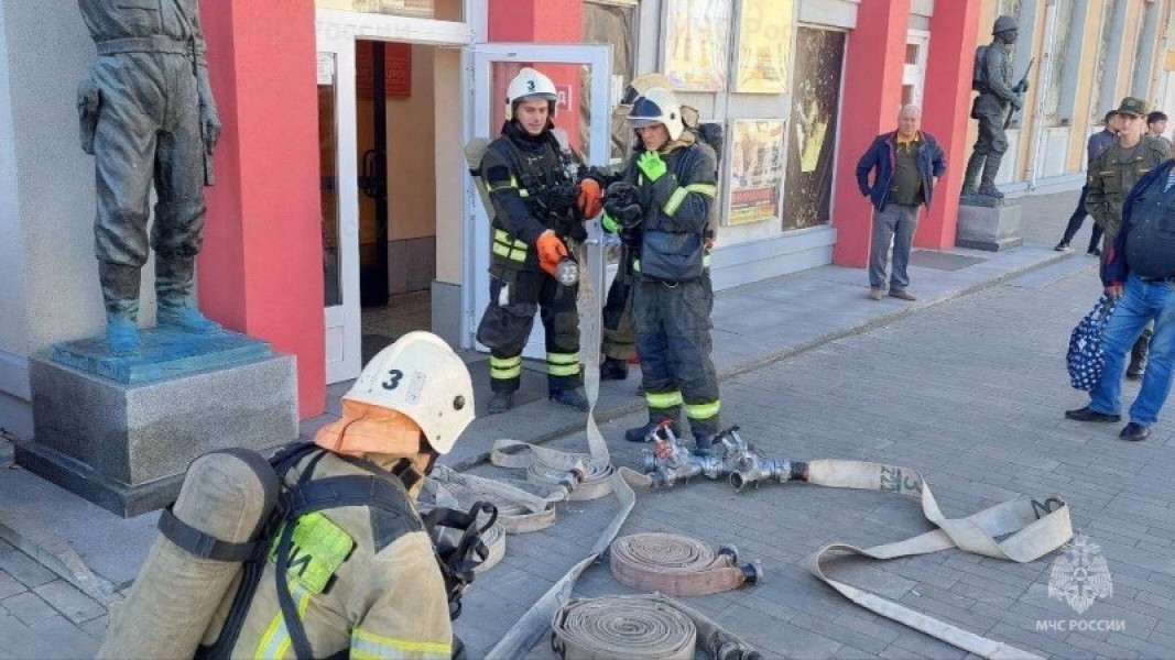 В Самарском Доме офицеров прошло пожарно-техническое учение