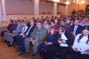 Награждение прошло в Чапаевске накануне Всероссийского Дня Отца.