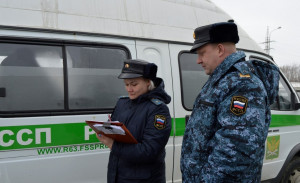 Тольяттинец самовольно возвел на «захваченной» земле металлические конструкции и установил ограждение