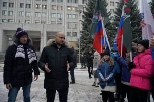 Вячеслав Федорищев вместе с партийцами и активистами «Молодой Гвардии» принял участие в отправке очередного груза для жителей братского региона.