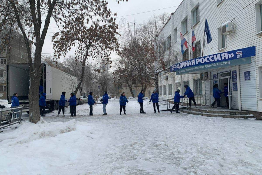 Еще один гуманитарный конвой готов уйти из Самарского региона в Курскую область